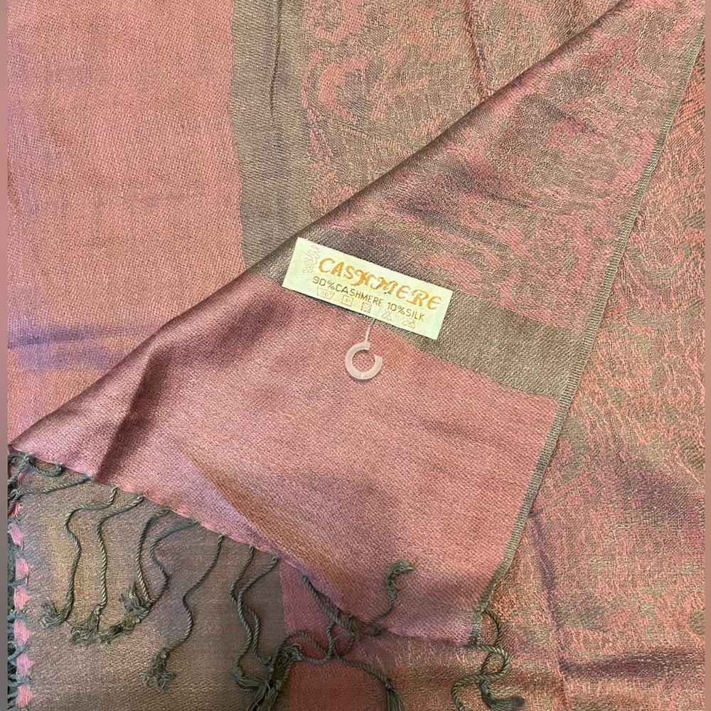 Women Casmire silk scarf